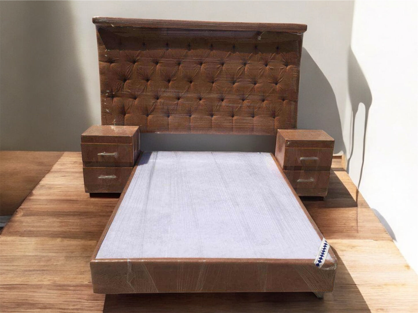 RECAMARA CAPITONEADA CON LUCES