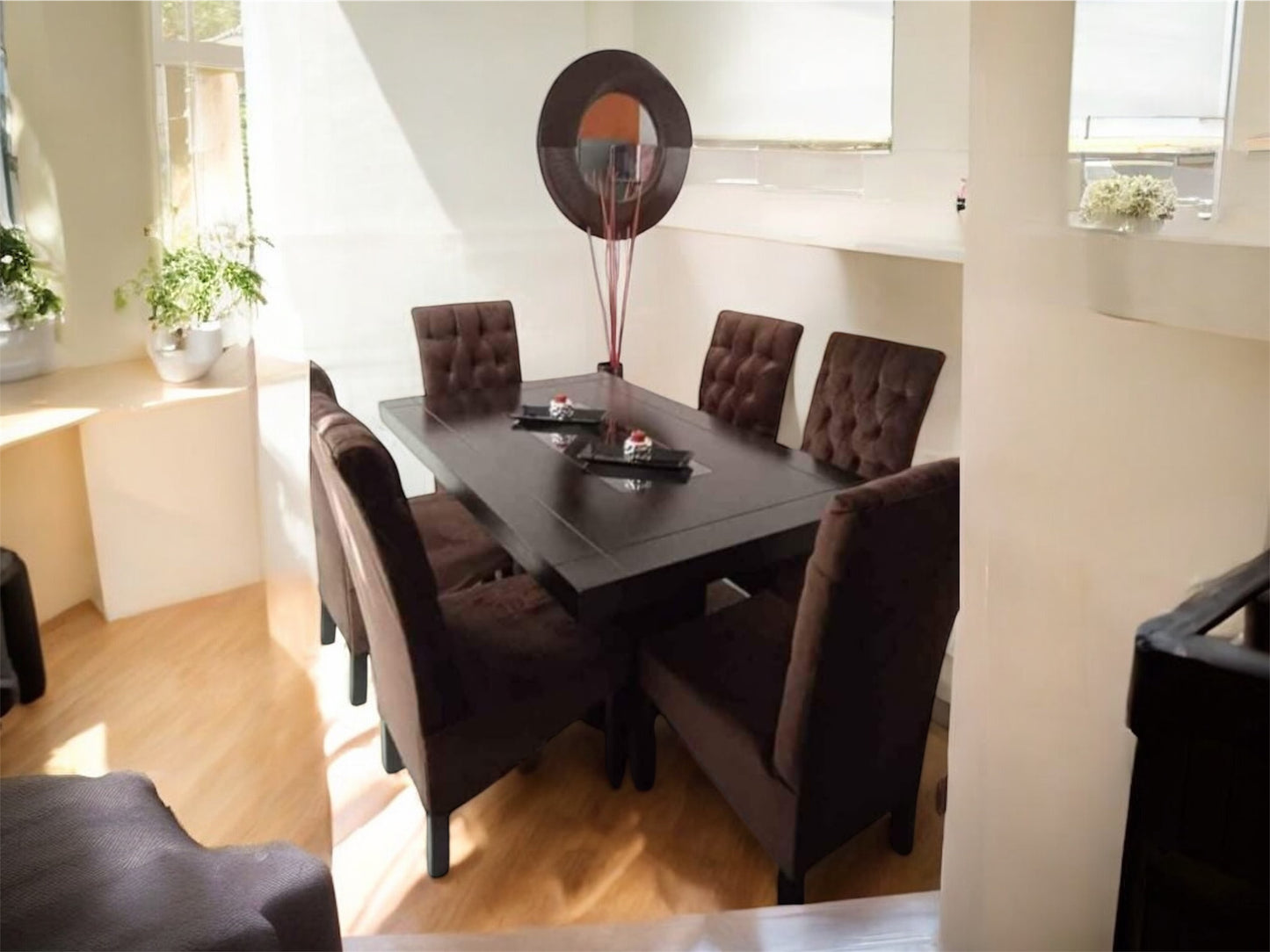 Comedor para  6 personas con sillas