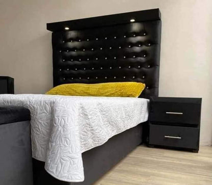 RECAMARA ABOTONADA CON LUCES